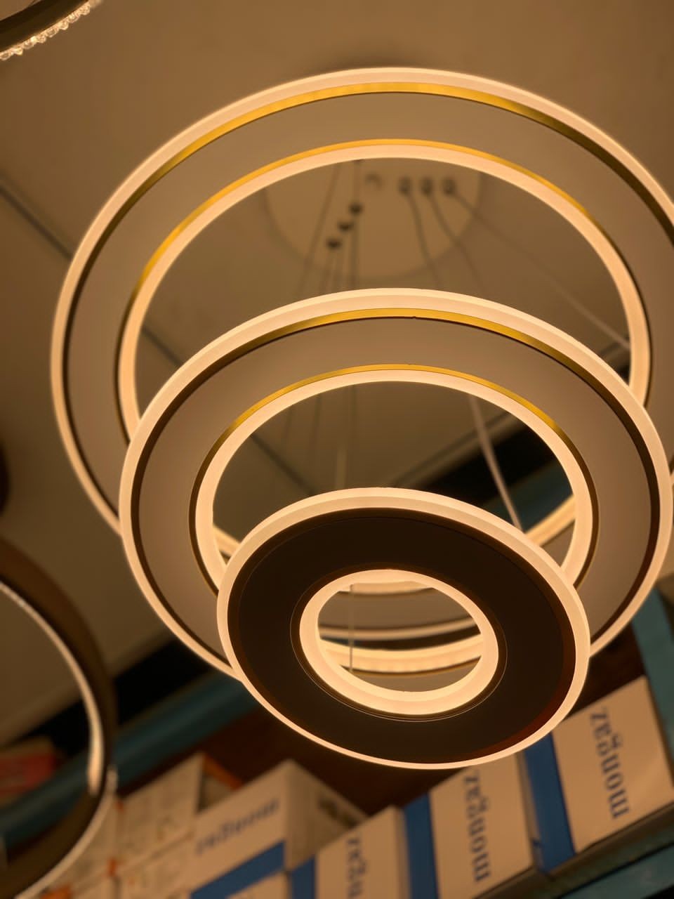 73309df9 4630 4d8f b8ca 1727a4afd89a